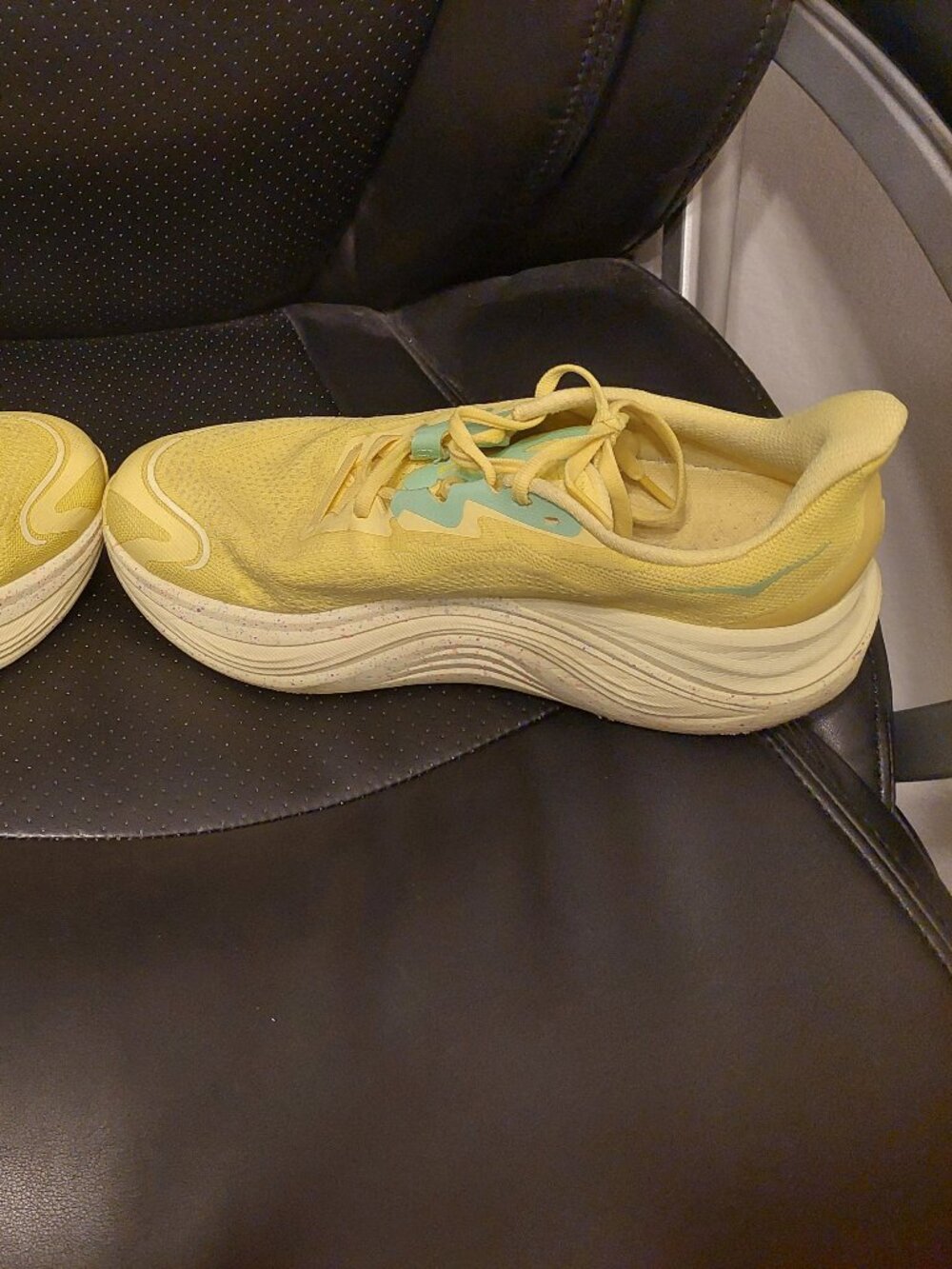 Hoka Skyward X Shoes - Lemonade Sunlight GUC Women's 9 - Picture 3 of 7